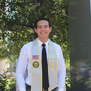 Meet your Posher, Donovan